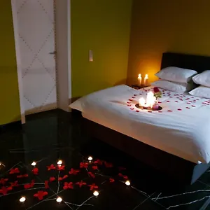 hotel-riad-liege.brusselshotelsbook.com/