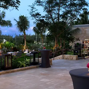 Kimpton Seafire + By Ihg Курортный комплекс